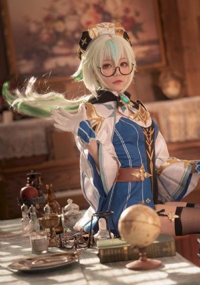 免费观看国产女明星小视频_4KHD在线观看