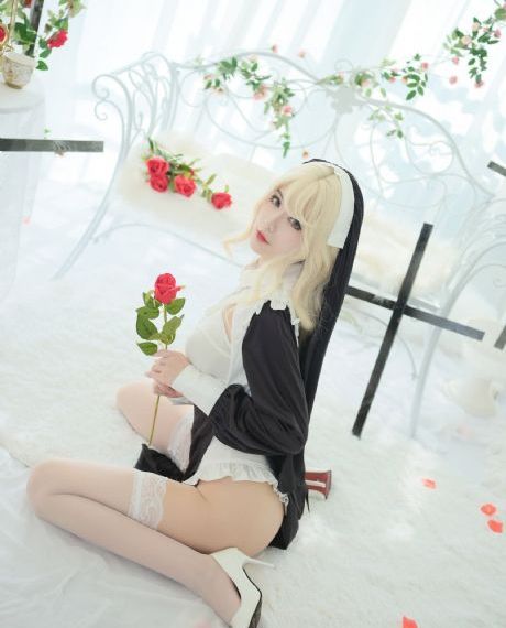 美女图片黄片_1080P在线播放