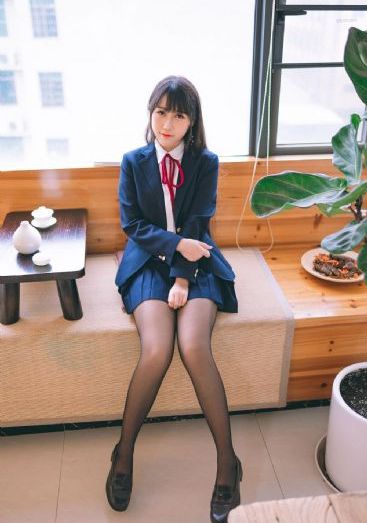 最美情侣中文第4季_1080P动漫在线观看