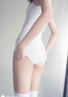 粉嫩无套白浆潮喷蜜桃AV_720免费在线观看