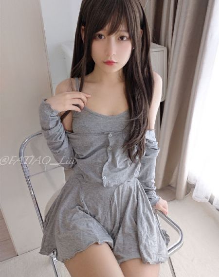 女儿给父亲送饭_普通话在线观看